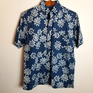 Orvis Floral Hawaiian 100% Cotton Short Sleeve Button Down Shirt